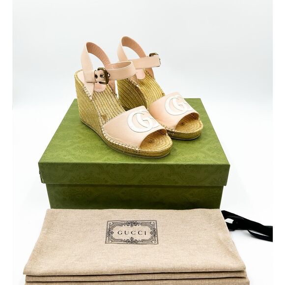 Gucci GG Pink Espadrille Gold Wedge Sandals New Size 38, 8 - Picture 1 of 14